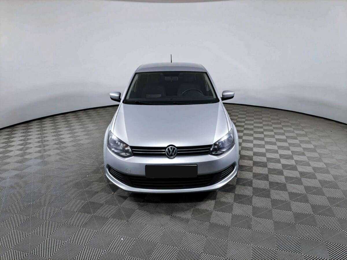 Б/У Фольксваген Поло 2014 года. Фото: #1