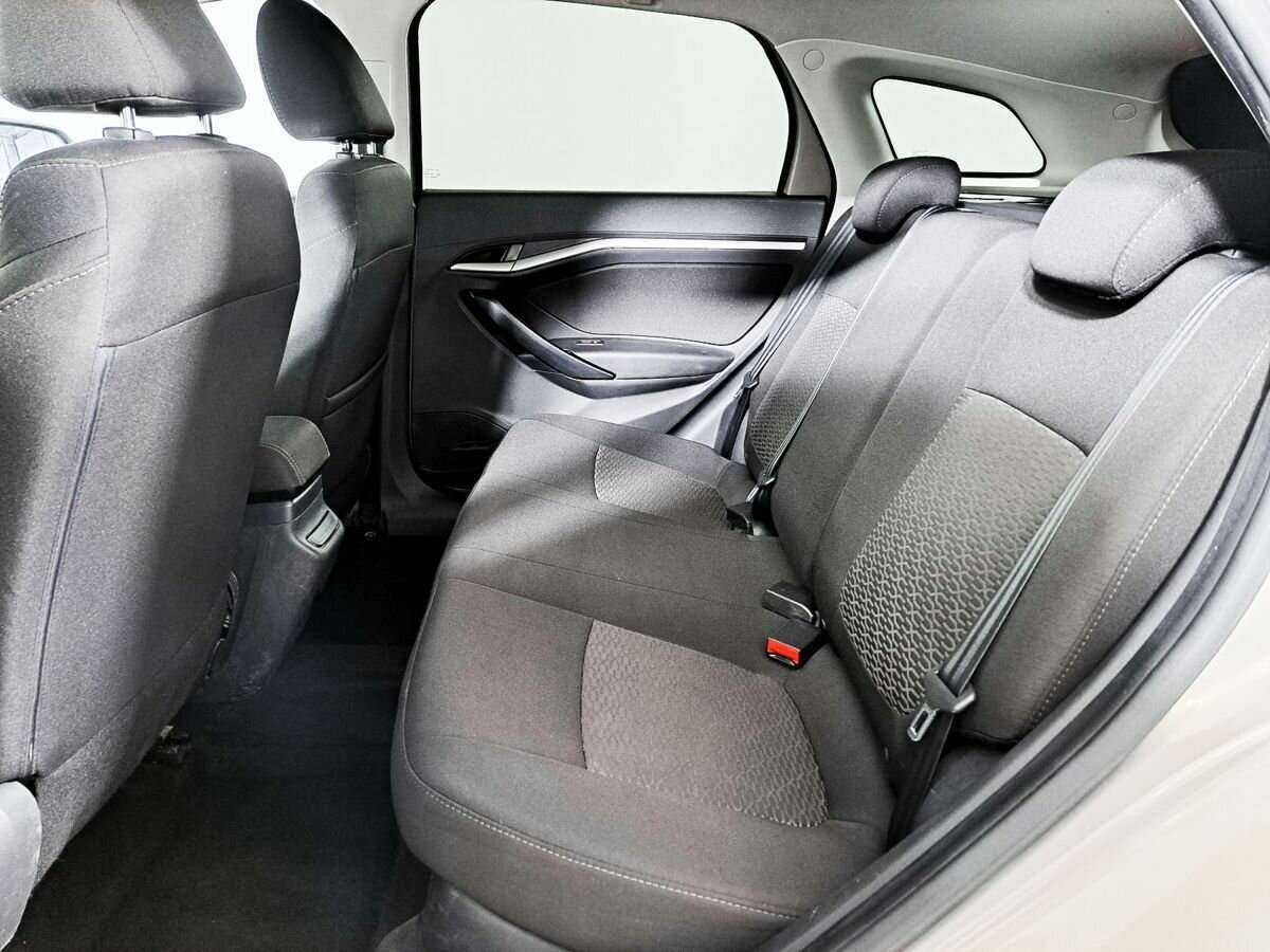 Б/У Лада (ВАЗ) Веста 2019 года. Фото: #6