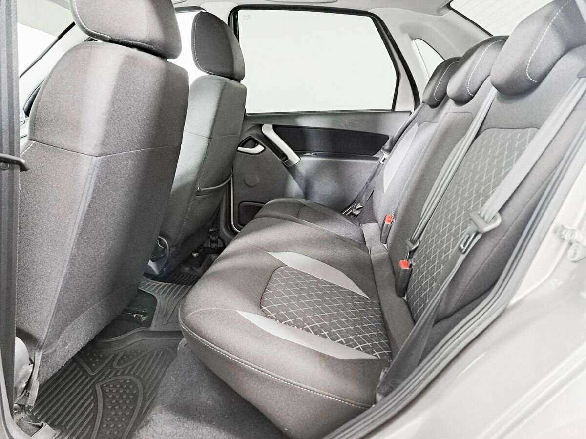 Б/У Лада (ВАЗ) Гранта 2019 года. Фото: #9