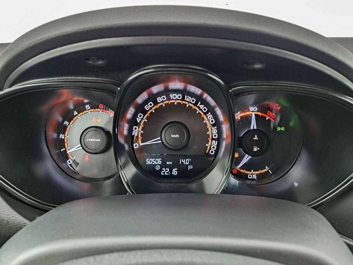 Б/У Лада (ВАЗ) Веста 2021 года. Фото: #9