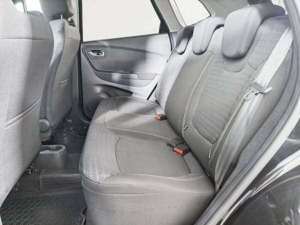 Б/У Рено Каптюр 2018 года. Фото: #7