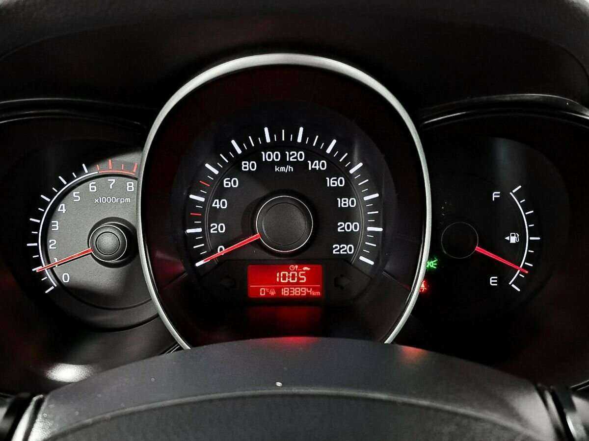 Б/У Киа Рио 2015 года. Фото: #10