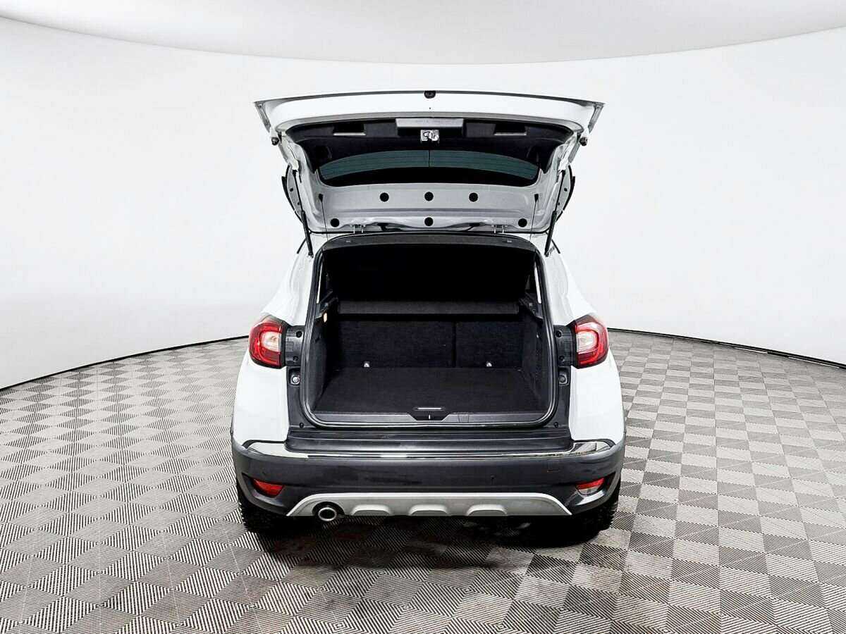 Б/У Рено Каптюр 2017 года. Фото: #9