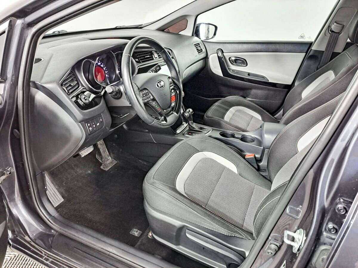 Б/У Киа Сид 2018 года. Фото: #15