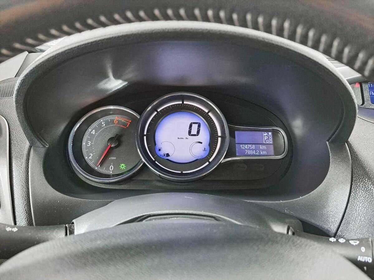 Б/У Рено Меган 2013 года. Фото: #10