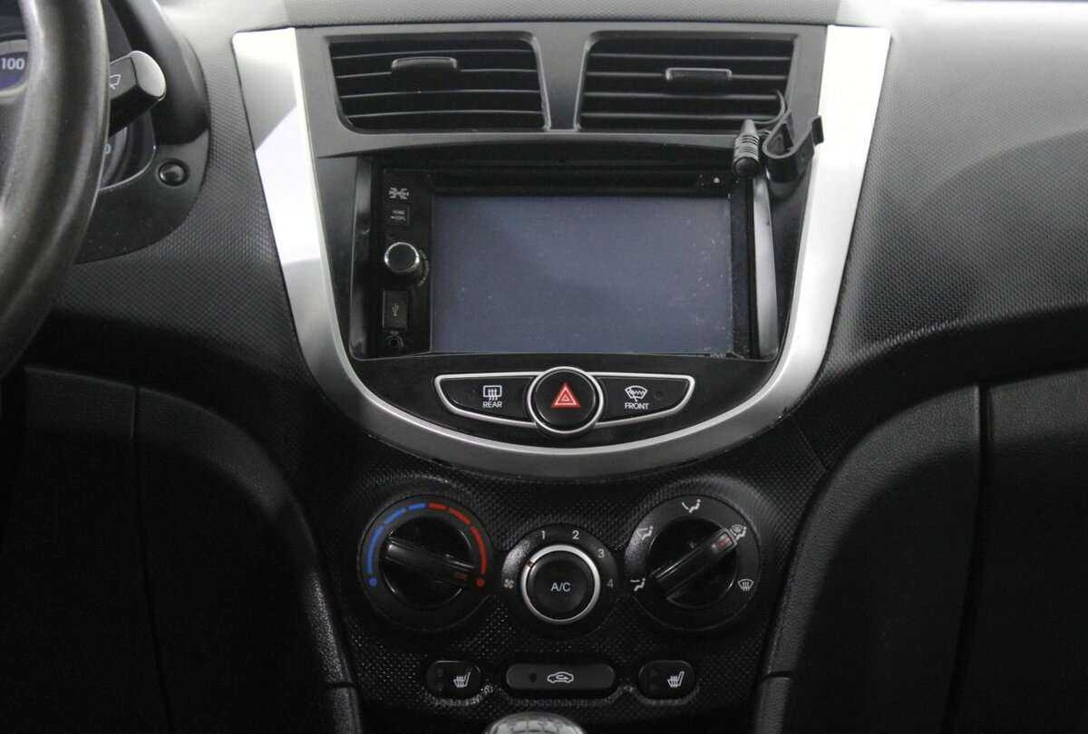 Б/У Хендай Солярис 2013 года. Фото: #11