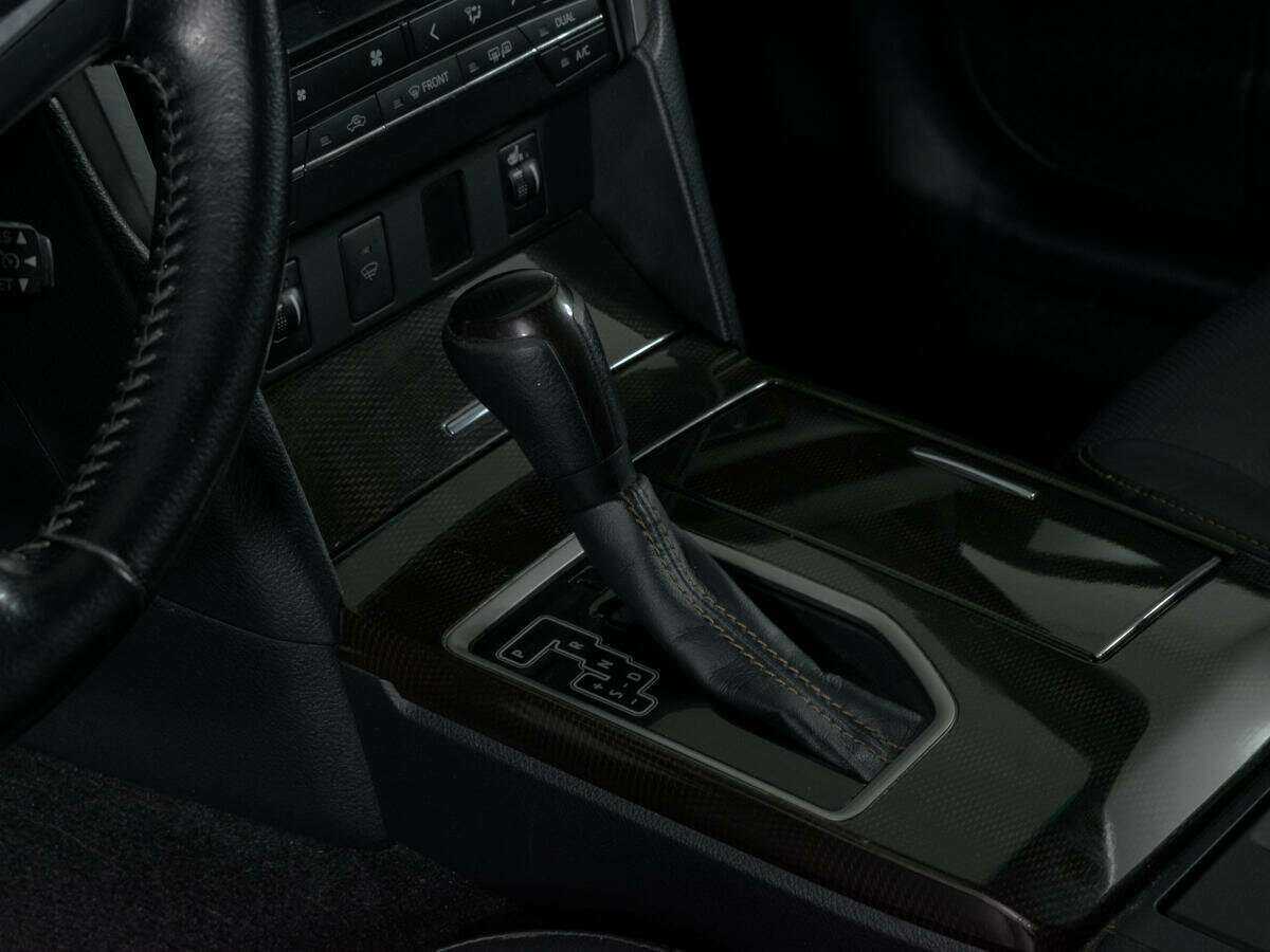 Б/У Тойота Камри 2016 года. Фото: #16