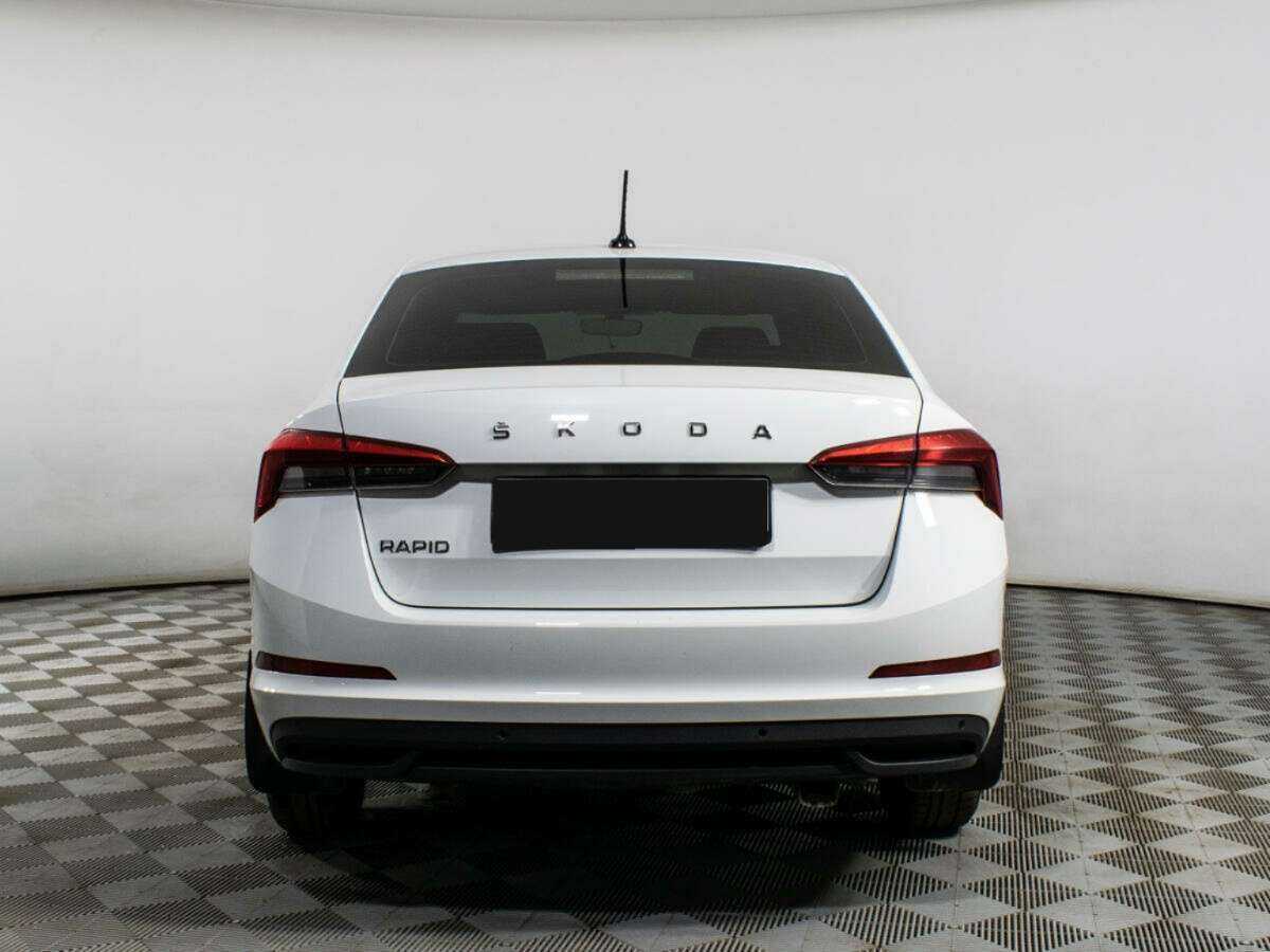 Б/У Шкода Рапид 2022 года. Фото: #4