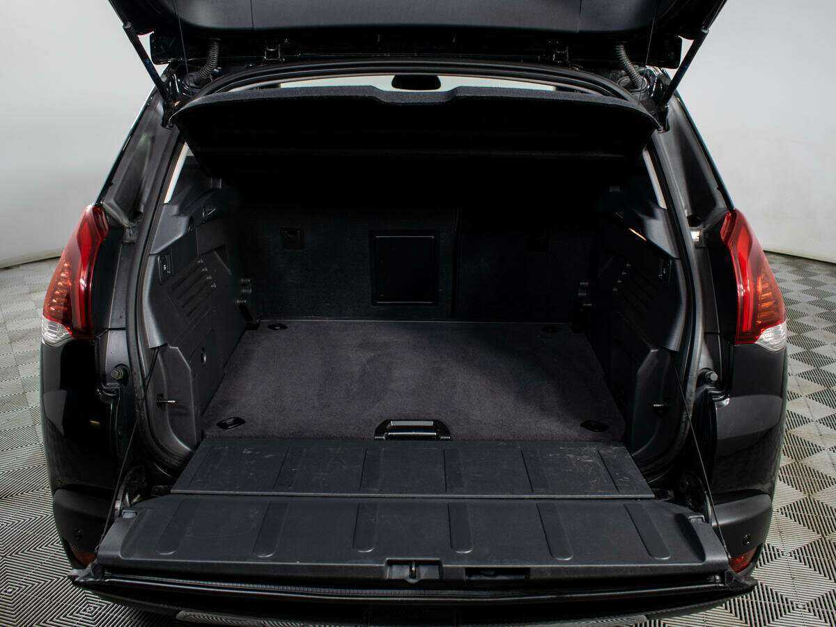 Б/У Пежо 3008 2014 года. Фото: #13