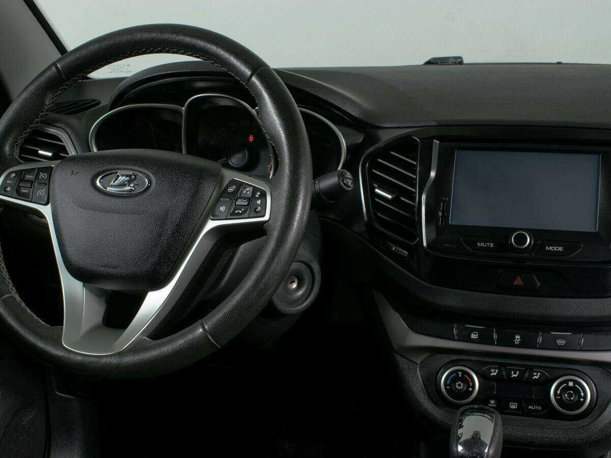 Б/У Лада (ВАЗ) Веста 2020 года. Фото: #7