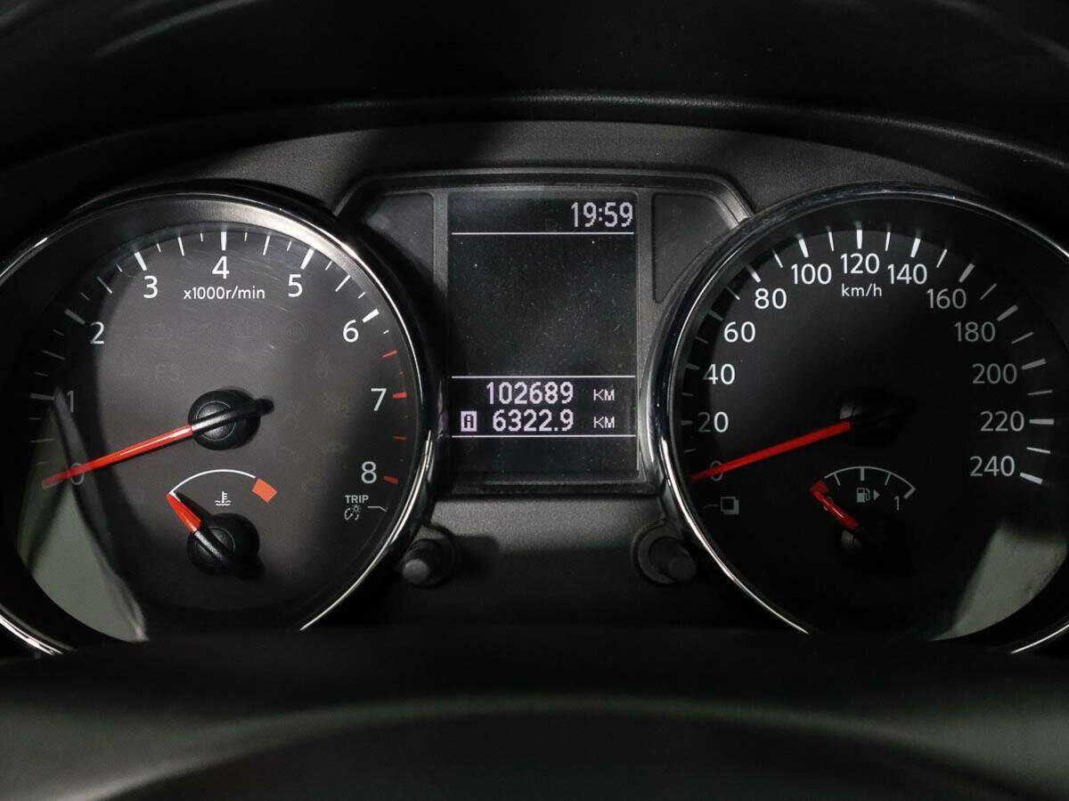 Б/У Ниссан Кашкай+2 2013 года. Фото: #10