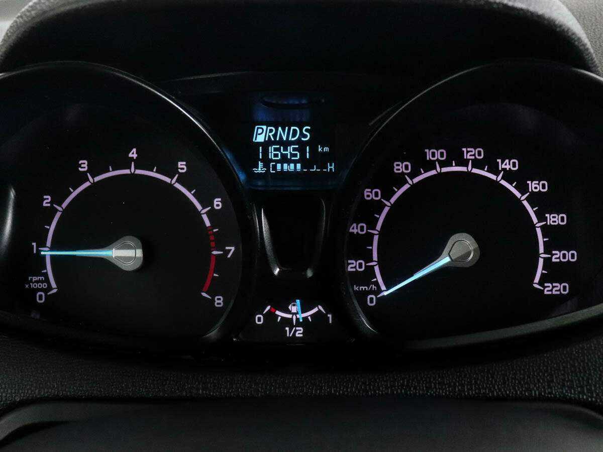 Б/У Форд ЭкоСпорт 2016 года. Фото: #9