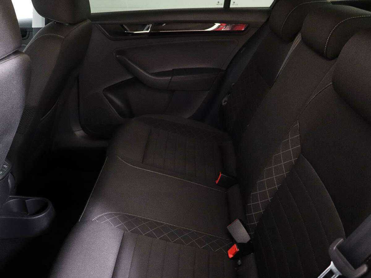 Б/У Шкода Рапид 2019 года. Фото: #7