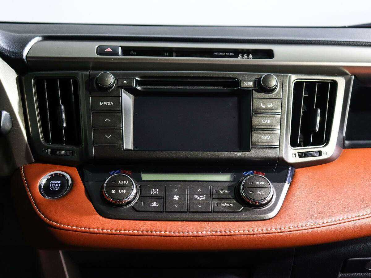 Б/У Тойота Рав4 2013 года. Фото: #10