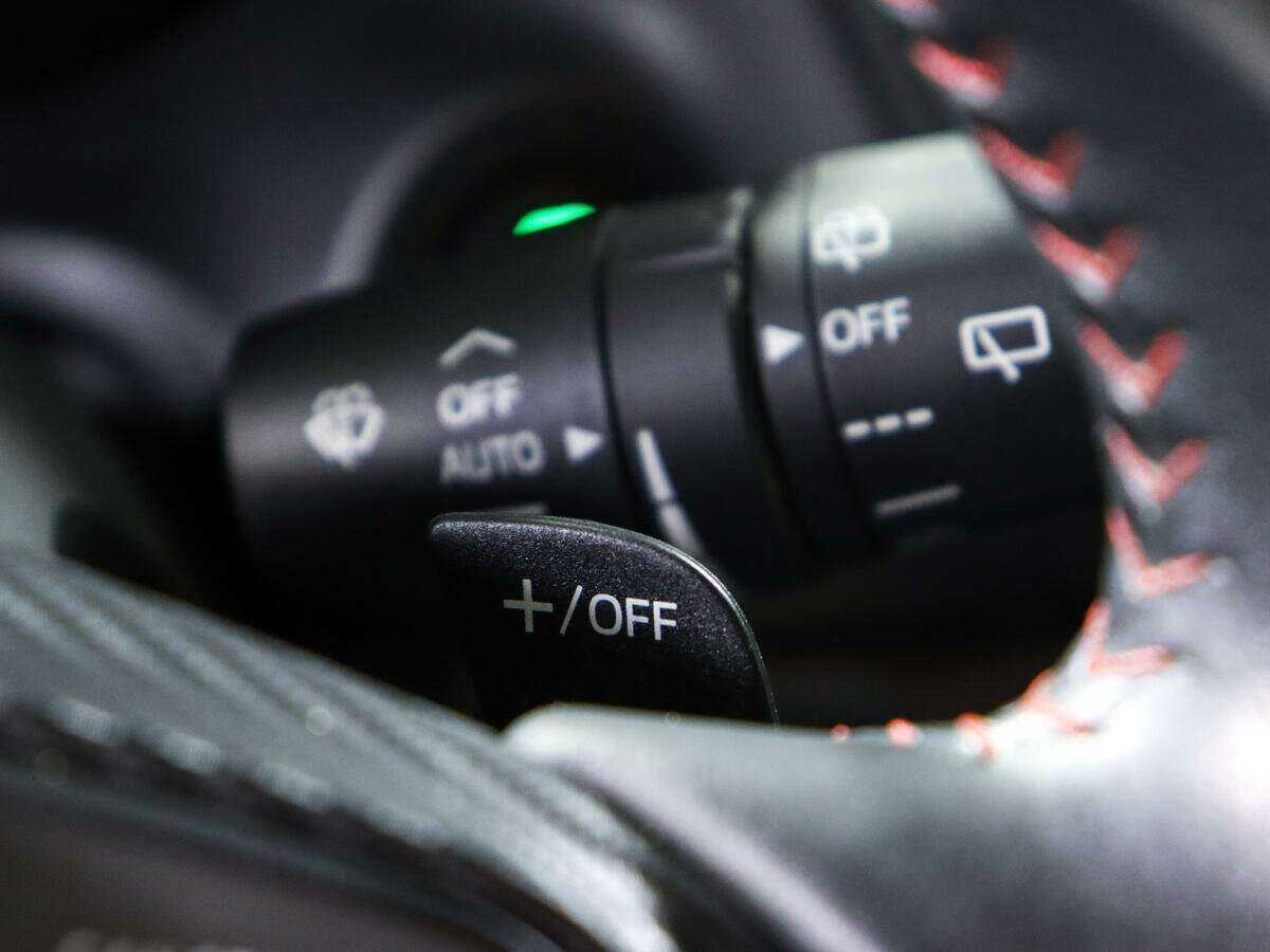 Б/У Мазда 3 2014 года. Фото: #19