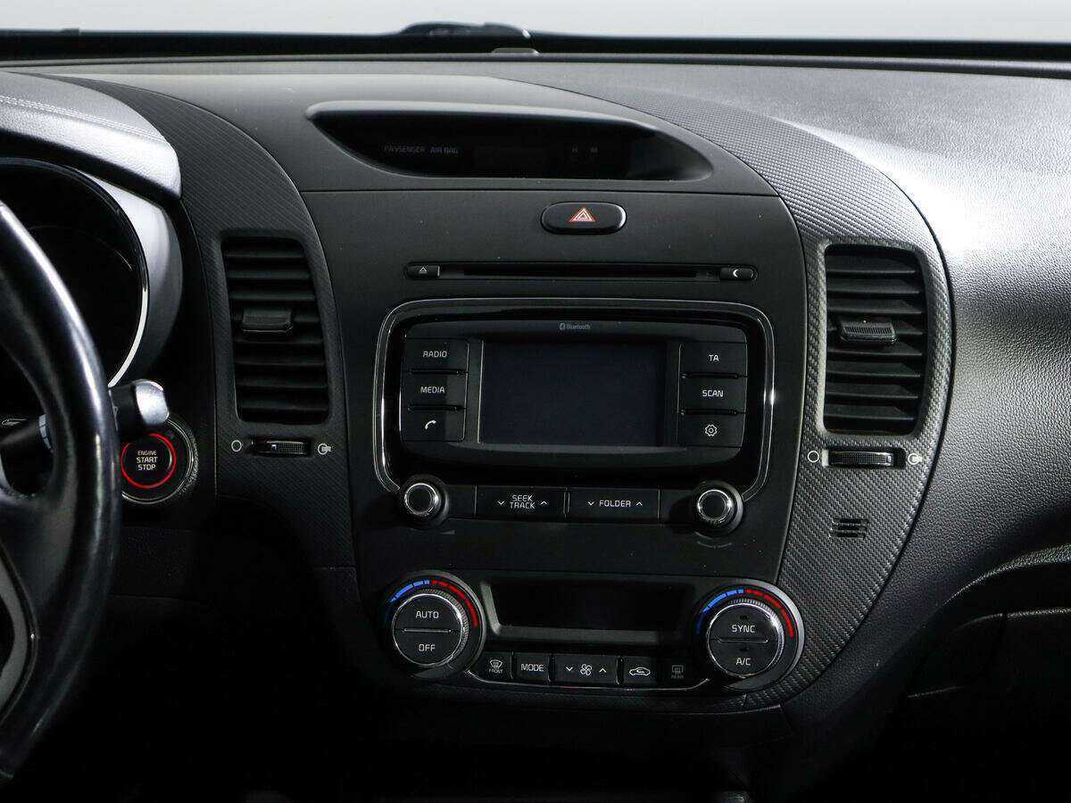 Б/У Киа Церато 2018 года. Фото: #12