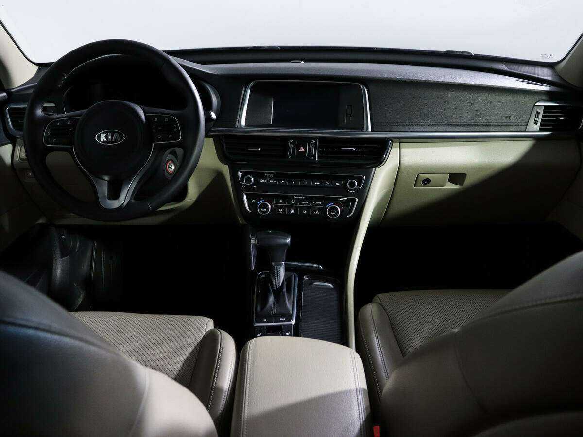 Б/У Киа Оптима 2016 года. Фото: #9