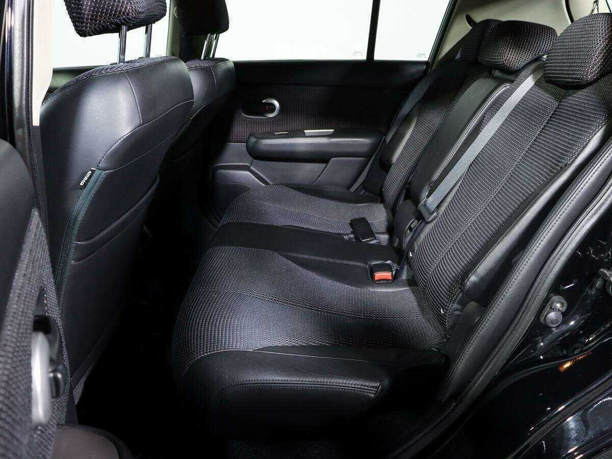 Б/У Ниссан Тиида 2012 года. Фото: #9