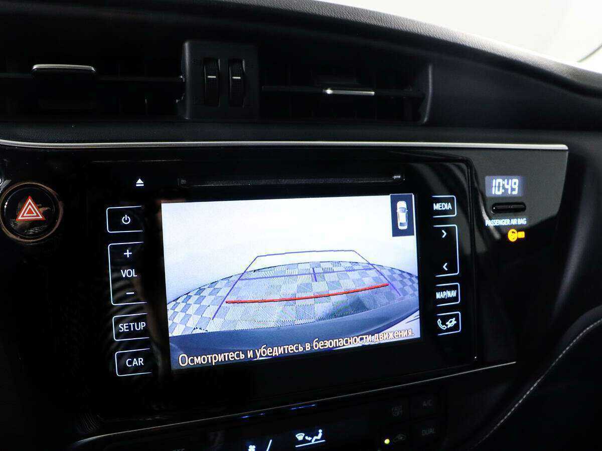 Б/У Тойота Королла 2018 года. Фото: #11