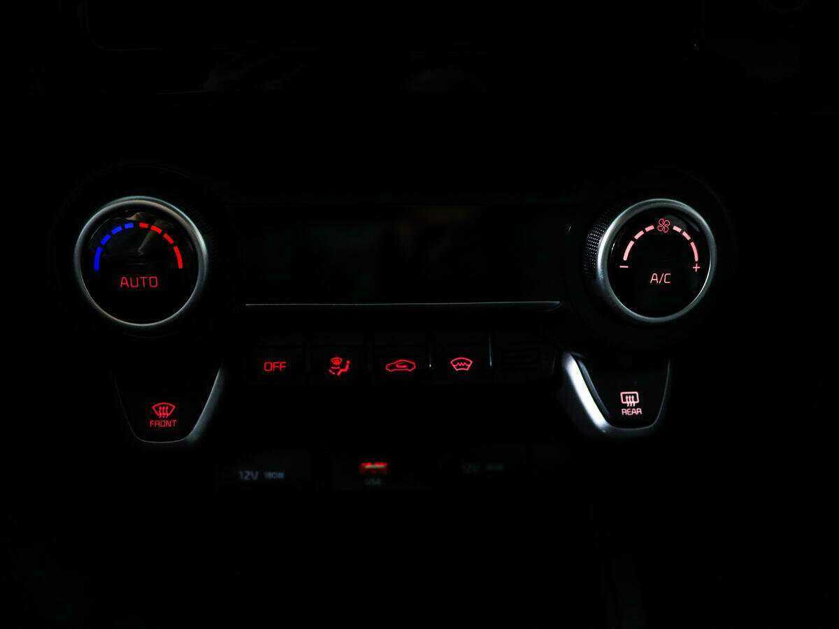 Б/У Киа Рио 2020 года. Фото: #16