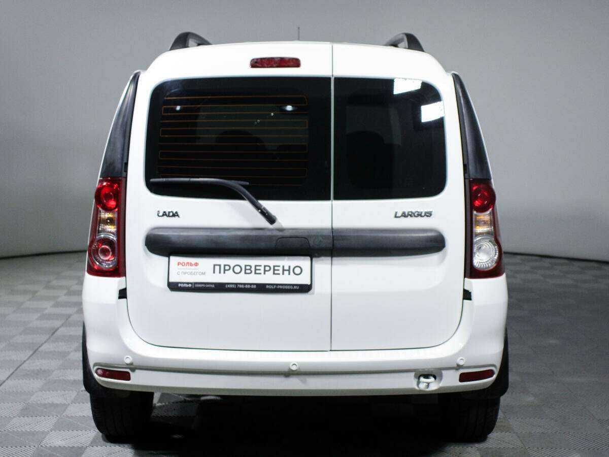 Б/У Лада (ВАЗ) Ларгус 2017 года. Фото: #5