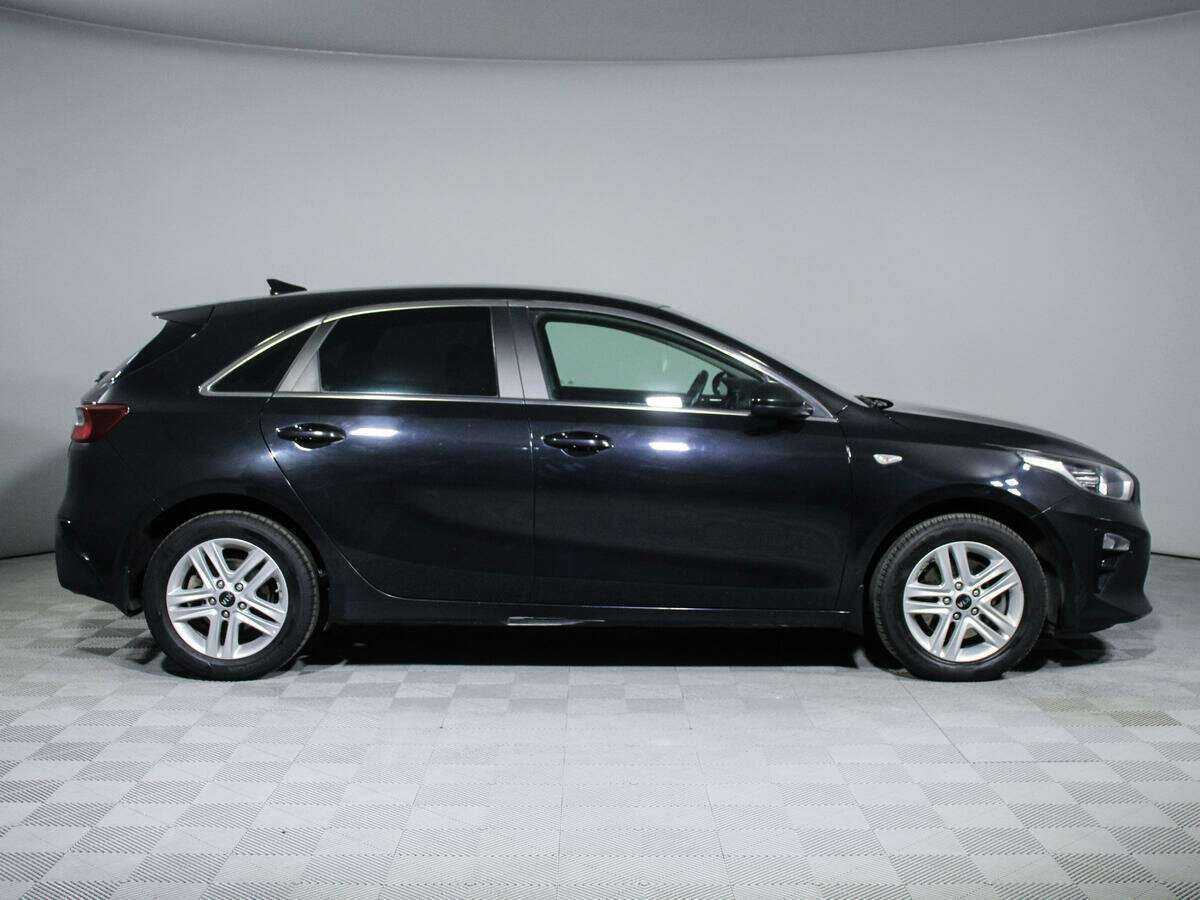 Б/У Киа Сид 2018 года. Фото: #3