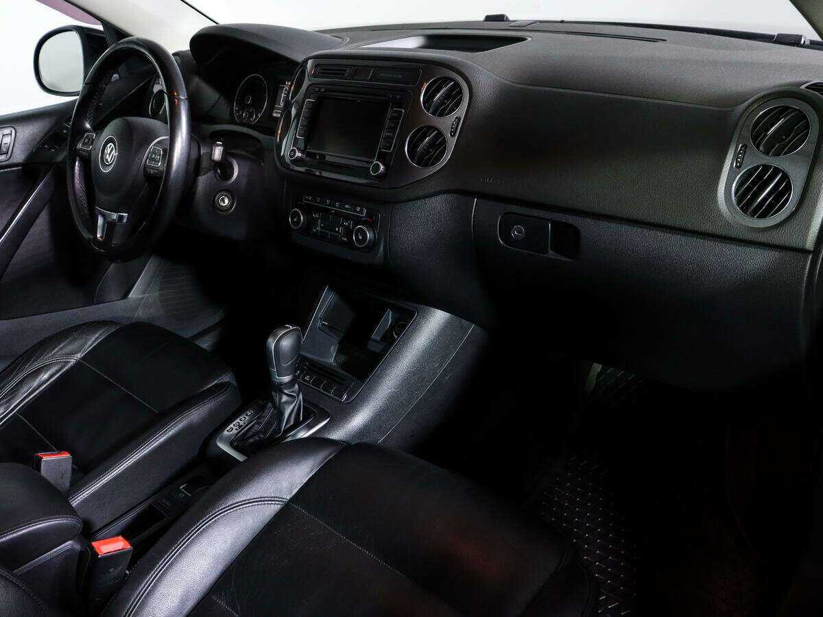 Б/У Фольксваген Тигуан 2012 года. Фото: #5