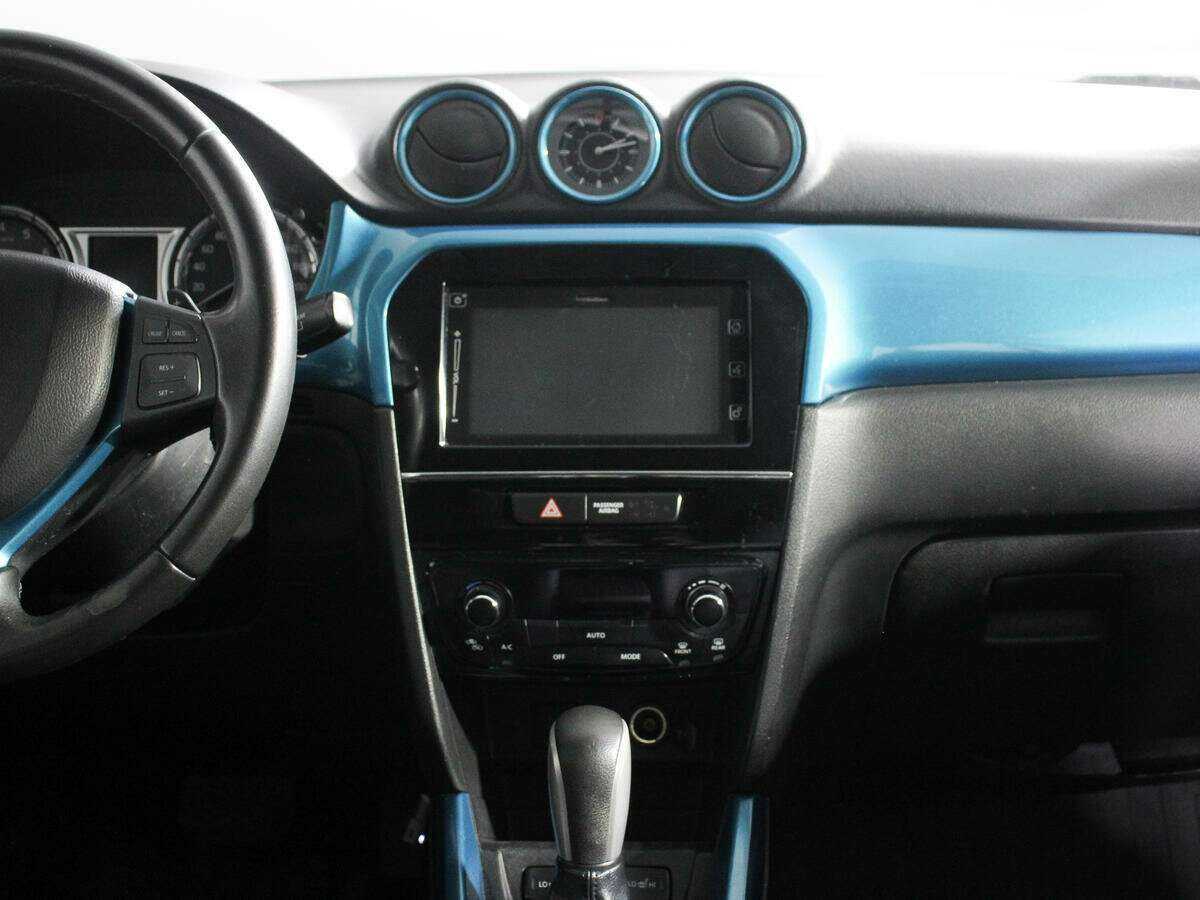 Б/У Сузуки Витара 2016 года. Фото: #11