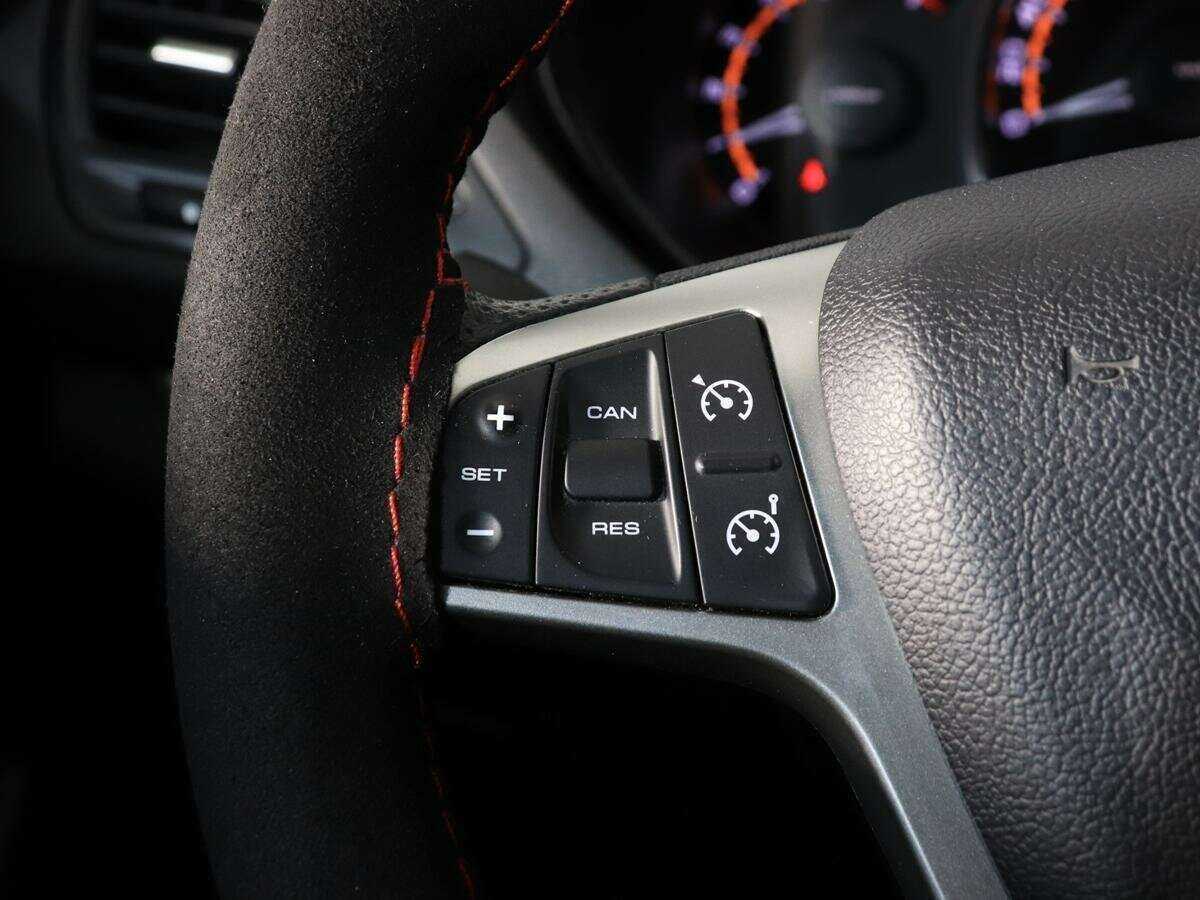 Б/У Лада (ВАЗ) Веста 2021 года. Фото: #14