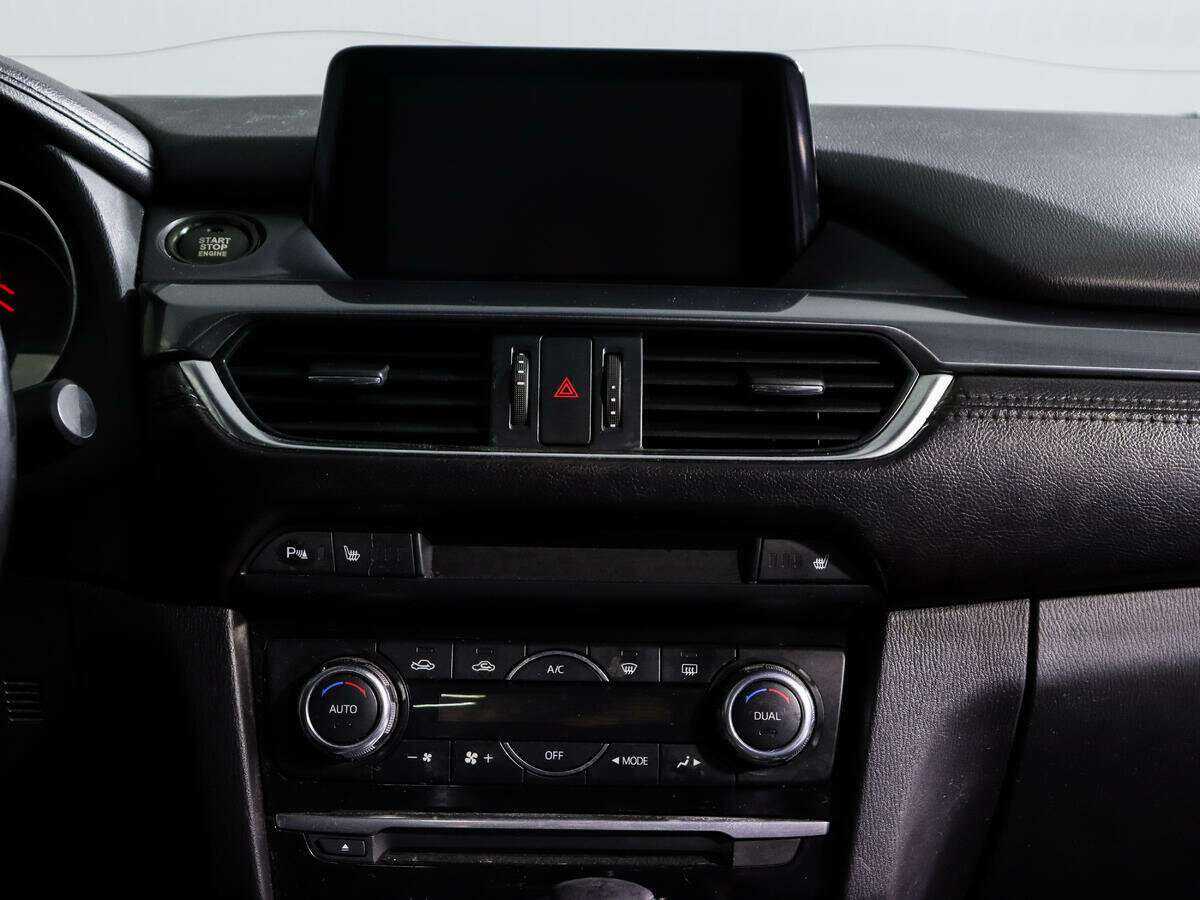 Б/У Мазда 6 2016 года. Фото: #10