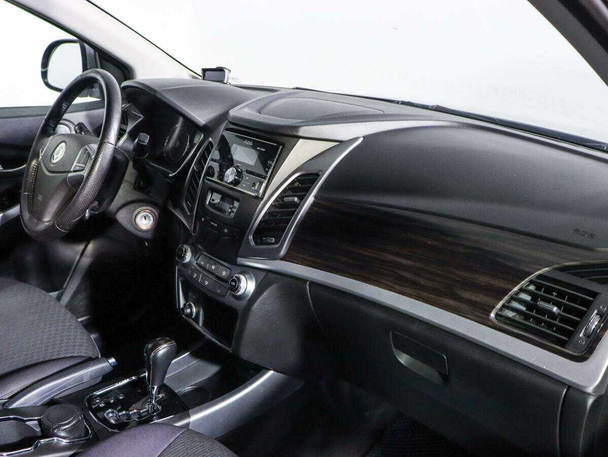 Б/У Сан-Ён Актион 2013 года. Фото: #8