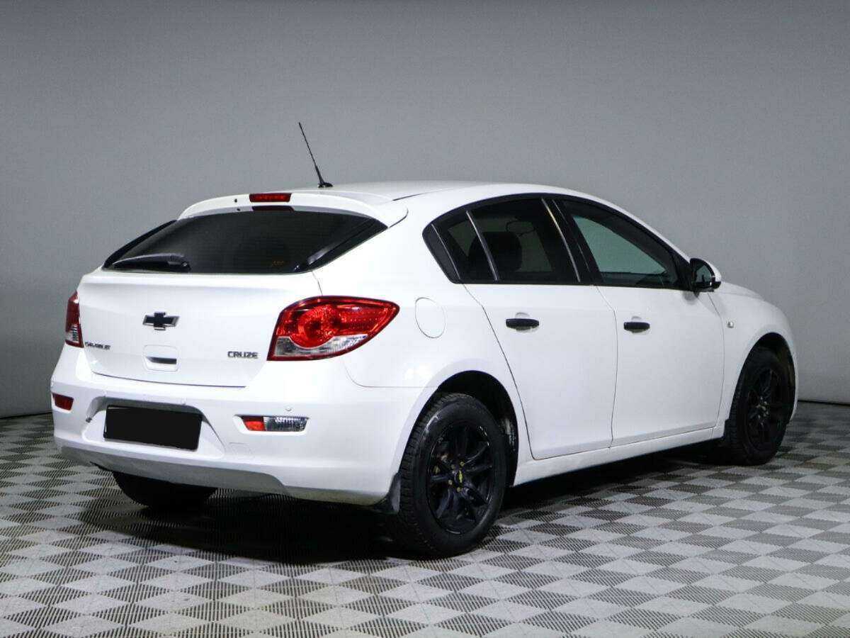 Б/У Шевроле Круз 2012 года. Фото: #4