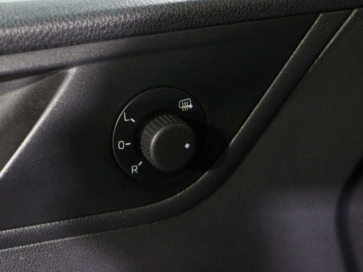 Б/У Фольксваген Поло 2020 года. Фото: #14