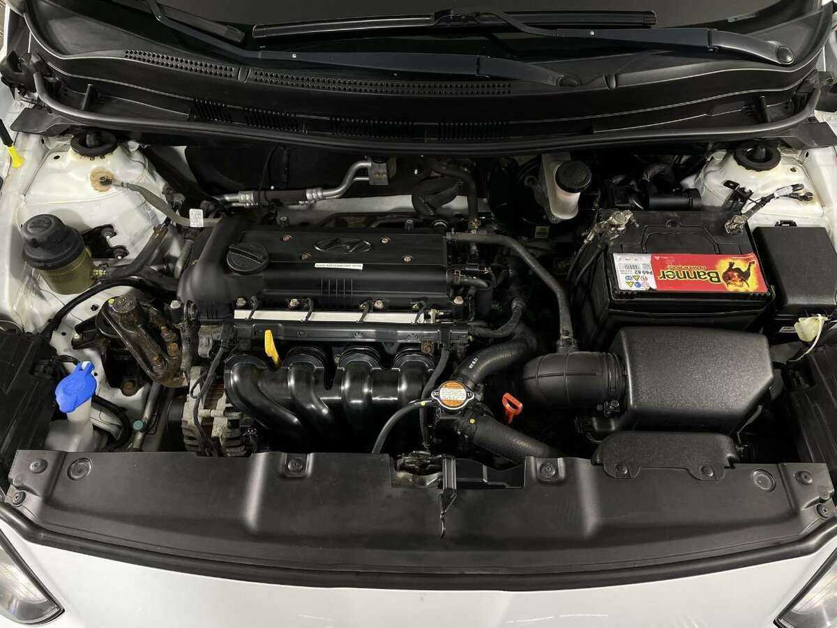 Б/У Хендай Солярис 2012 года. Фото: #15