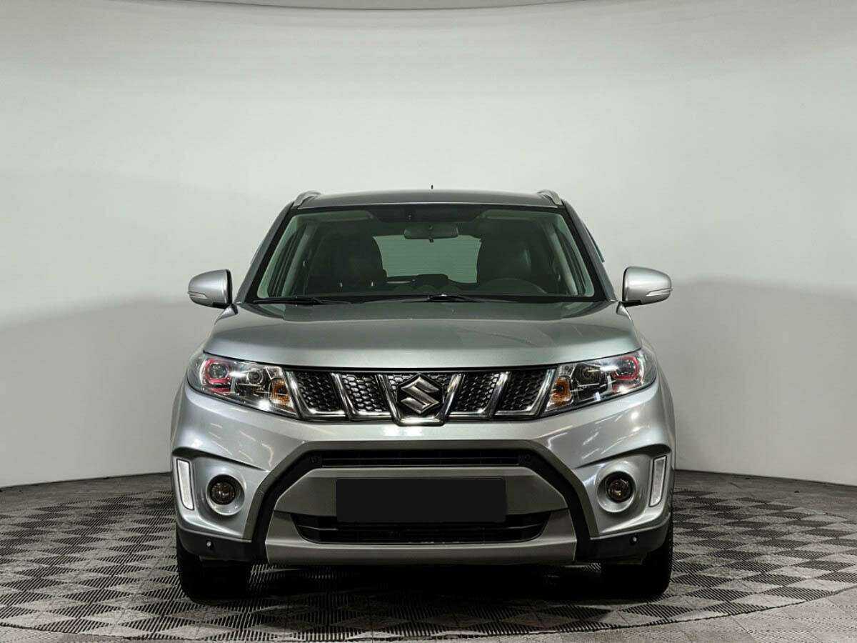 Б/У Сузуки Витара 2017 года. Фото: #1