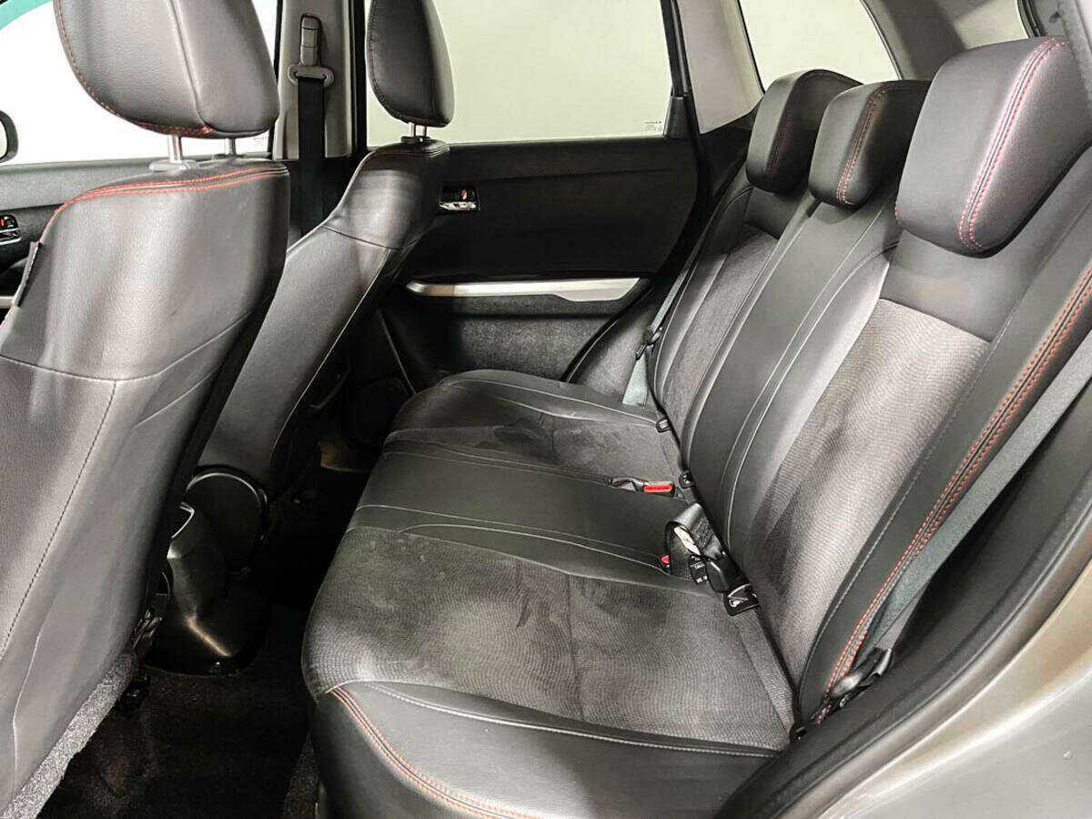 Б/У Сузуки Витара 2017 года. Фото: #8