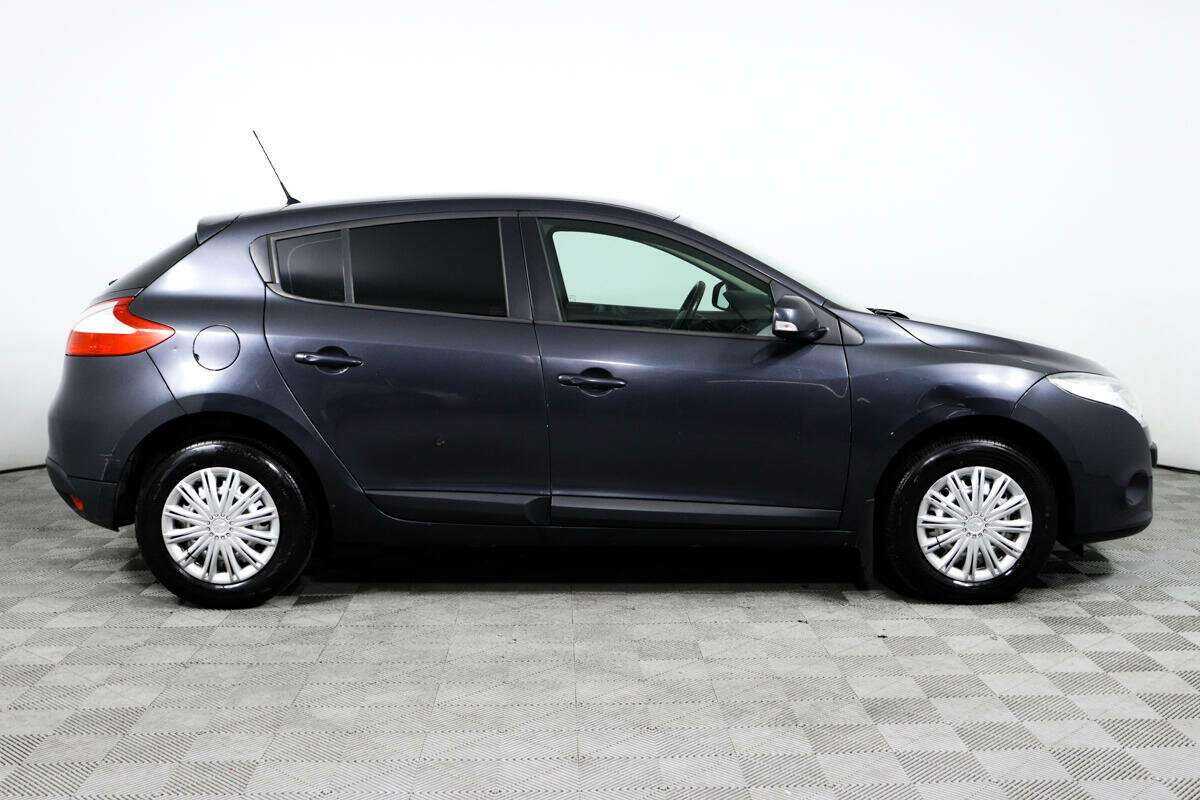 Б/У Рено Меган 2012 года. Фото: #3