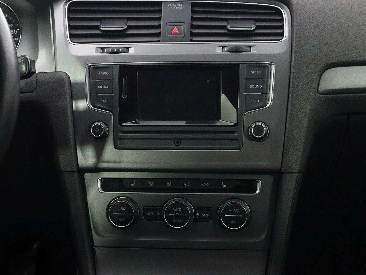 Б/У Фольксваген Гольф 2014 года. Фото: #9