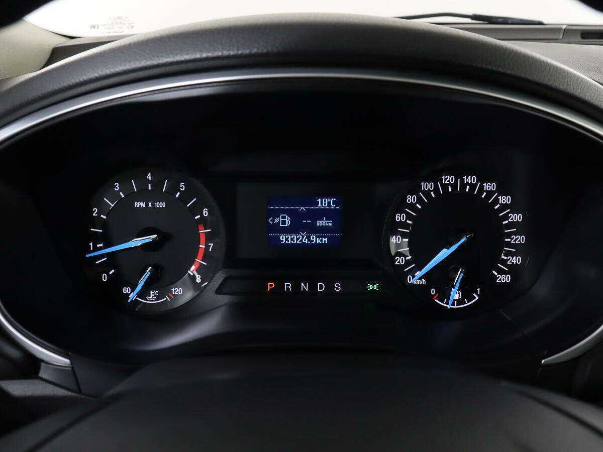 Б/У Форд Мондео 2017 года. Фото: #9