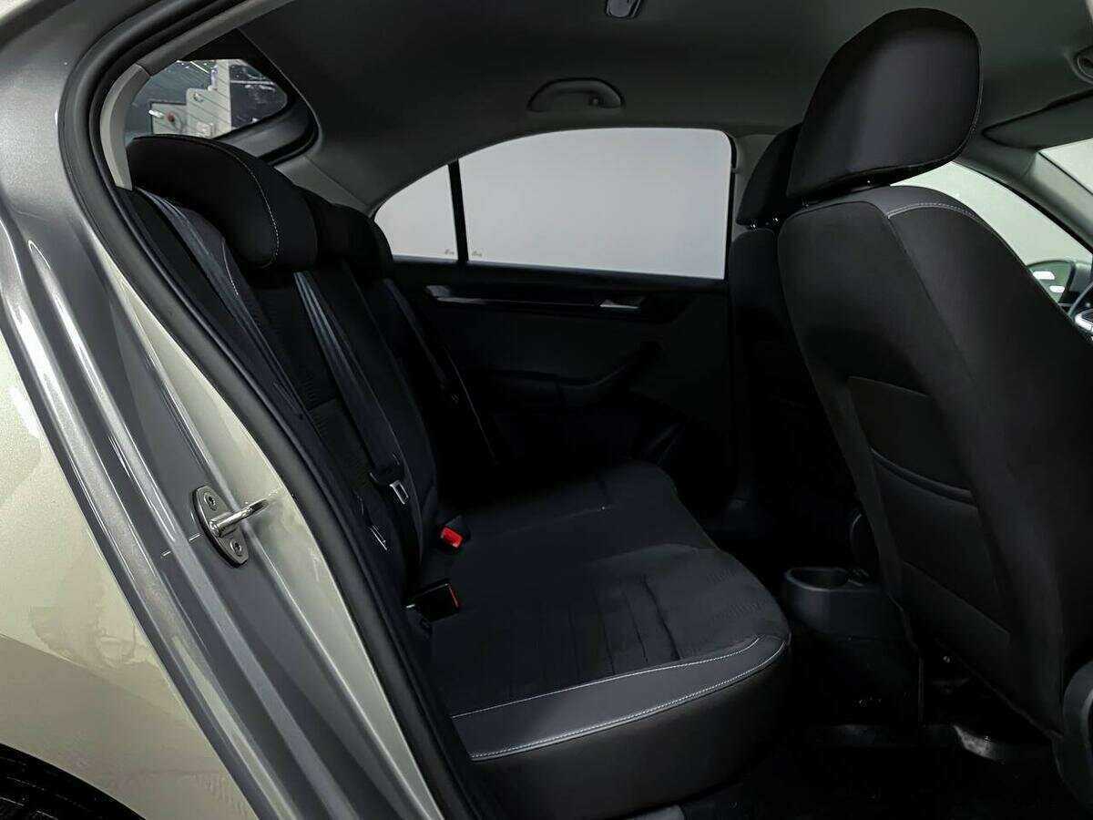 Б/У Фольксваген Поло 2020 года. Фото: #11