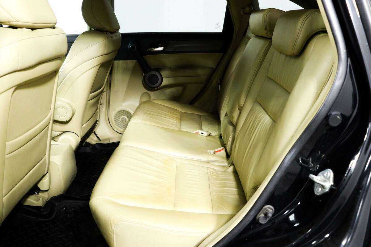 Б/У Хонда ЦР-В 2012 года. Фото: #11