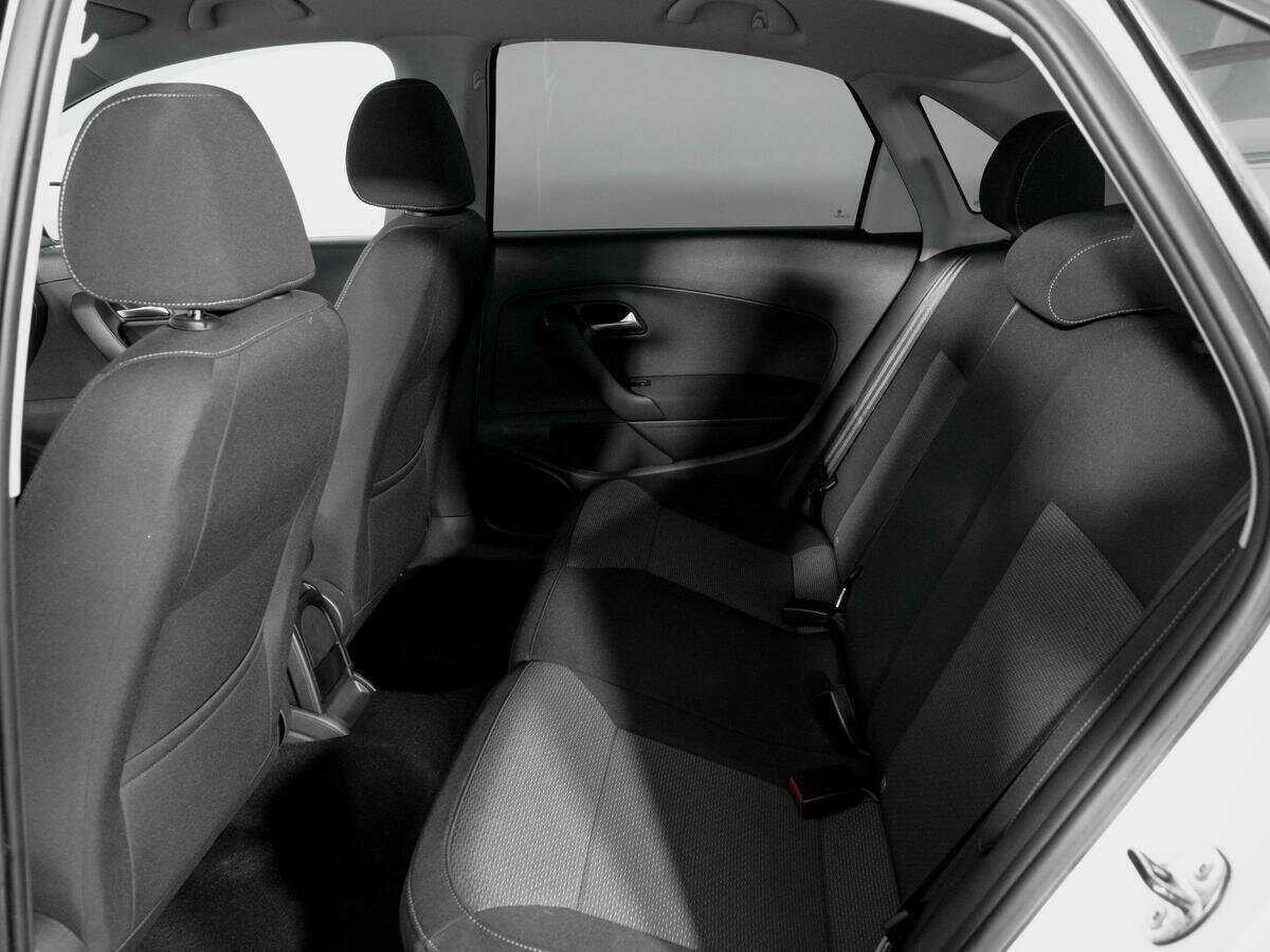 Б/У Фольксваген Поло 2018 года. Фото: #7