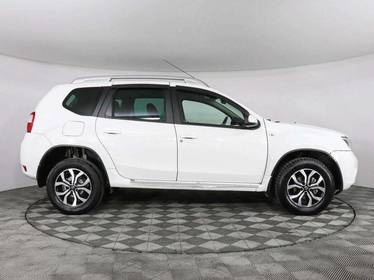 Б/У Ниссан Террано 2014 года. Фото: #3