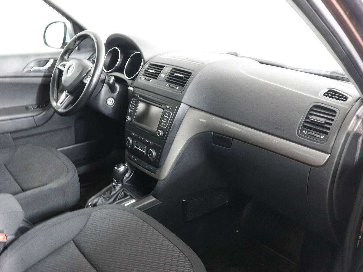 Б/У Шкода Йети 2014 года. Фото: #9