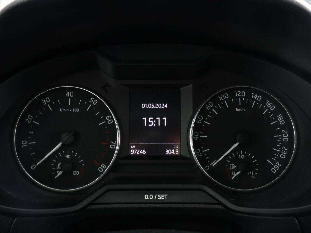 Б/У Шкода Октавия 2017 года. Фото: #8