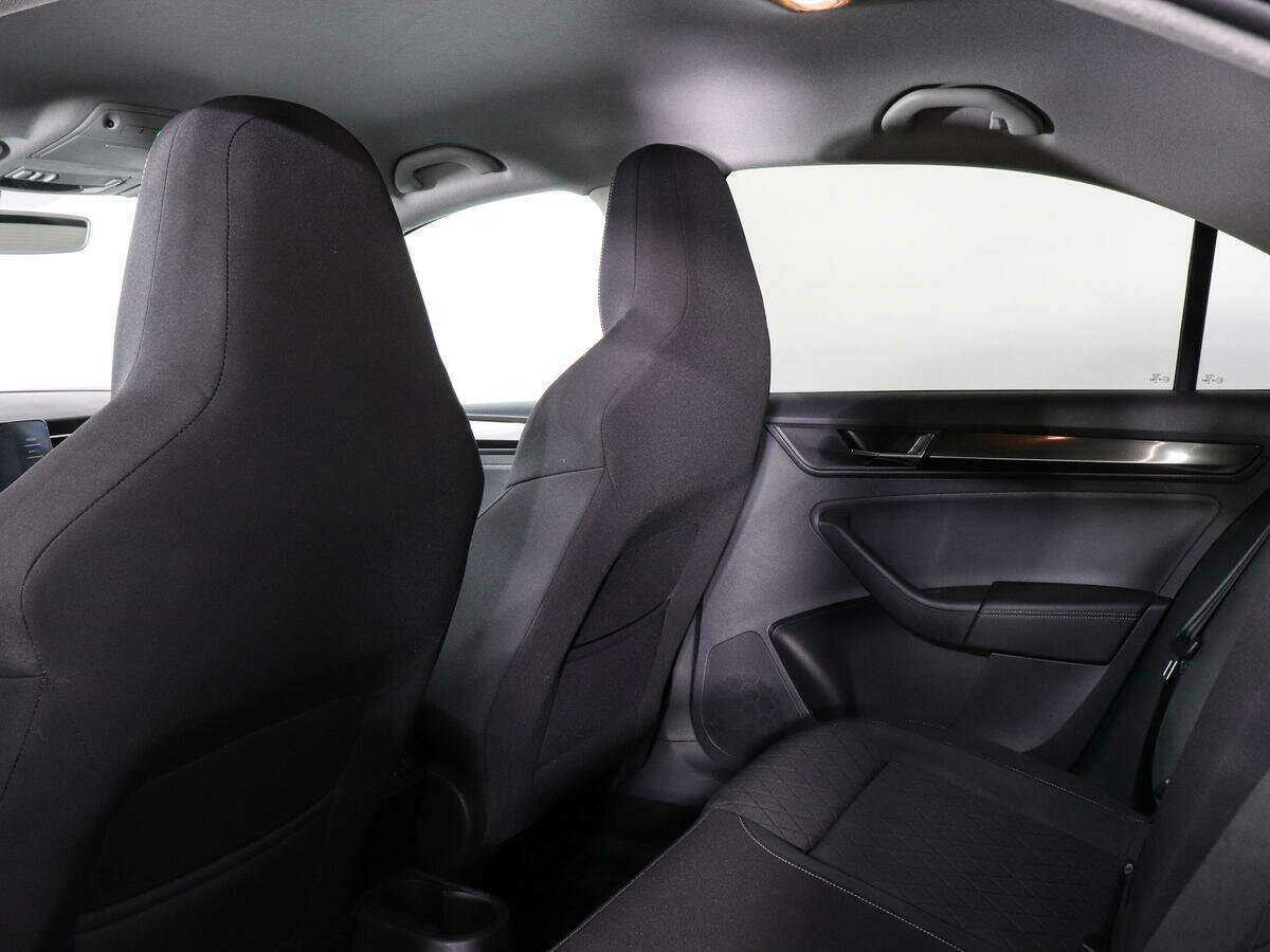 Б/У Шкода Рапид 2020 года. Фото: #7