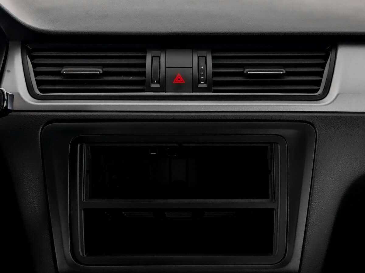 Б/У Шкода Рапид 2019 года. Фото: #14