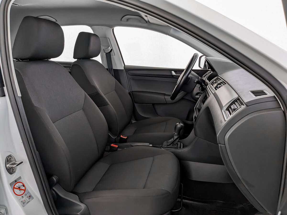 Б/У Шкода Рапид 2019 года. Фото: #20