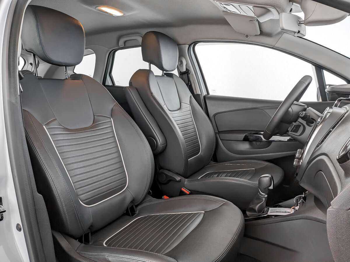 Б/У Рено Каптюр 2019 года. Фото: #17