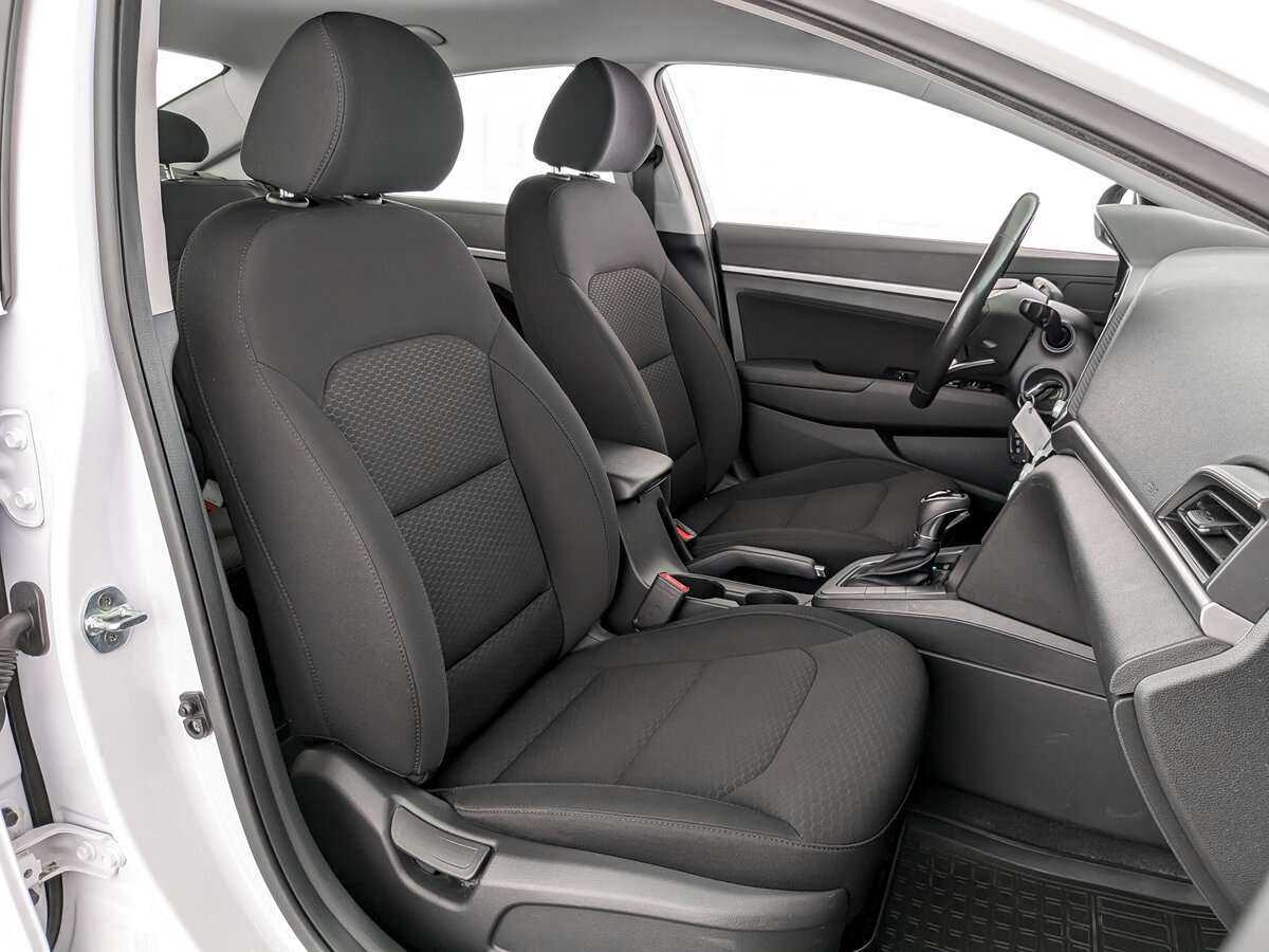 Б/У Хендай Елантра 2020 года. Фото: #18